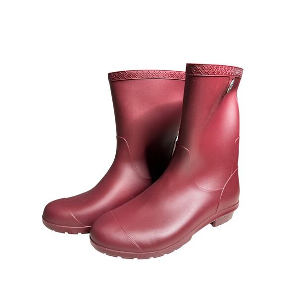 Women’s UGG Red Rubber Rain Boots Sz 9 with Lamb Fur Soles New - Picture 3 of 9